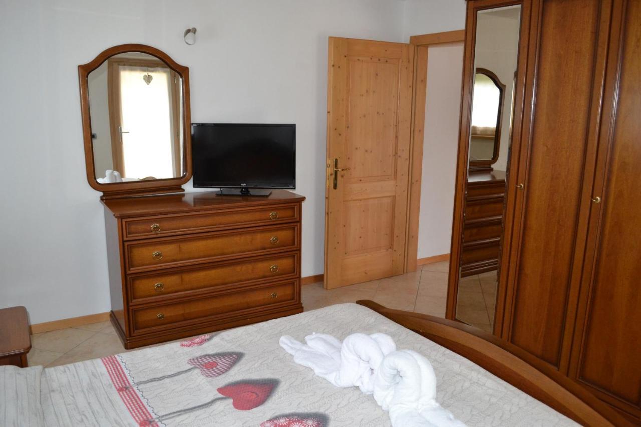 דירות ברנטוניקו Agritur Agribaldo Lavanda מראה חיצוני תמונה